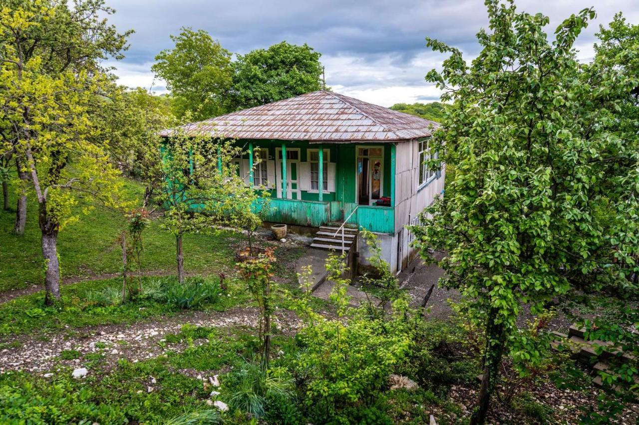 Guest House Guliada Gordi ภายนอก รูปภาพ