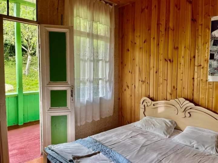 Guest House Guliada Gordi ภายนอก รูปภาพ