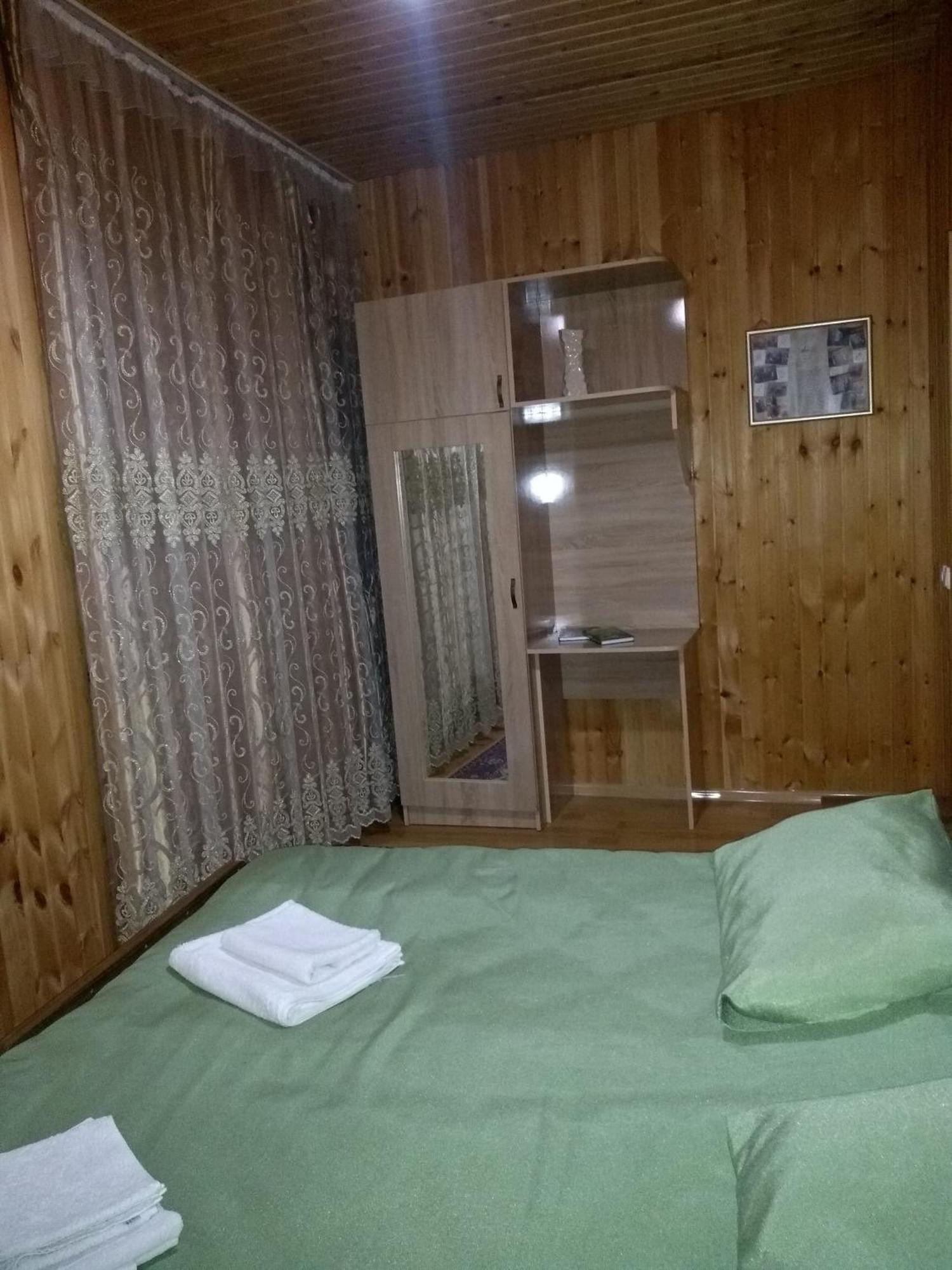 Guest House Guliada Gordi ภายนอก รูปภาพ