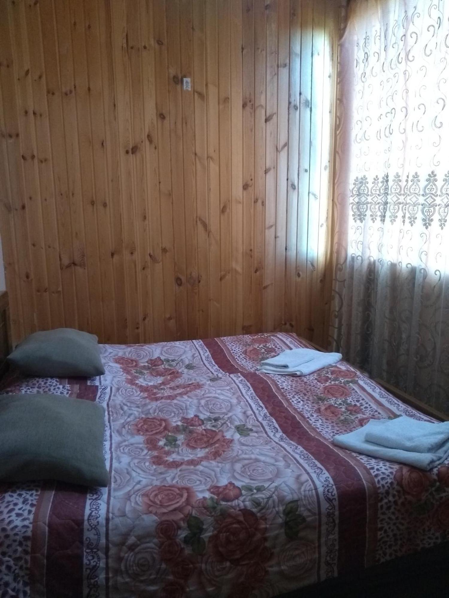 Guest House Guliada Gordi ภายนอก รูปภาพ