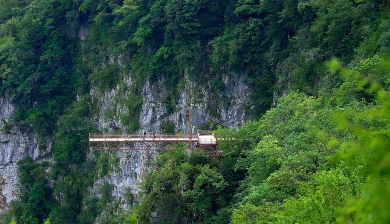Guest House Guliada Gordi ภายนอก รูปภาพ